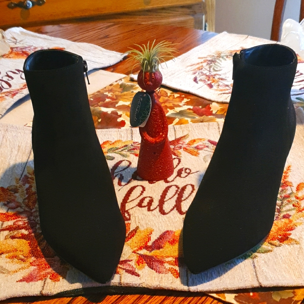 Ankle Boots.